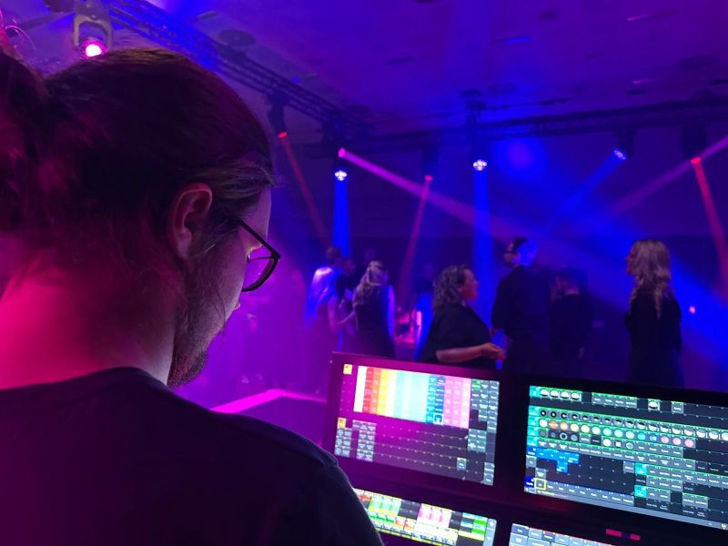 Lichtplanung Fallbeispiel – Von der Zeichnung bis zum Showstart – Bild 2